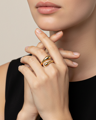 Hug Ring
