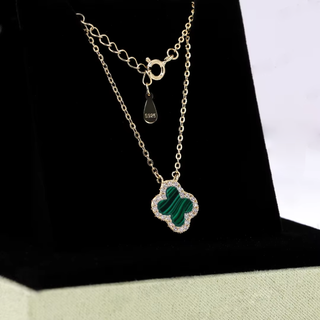 Klee Diamant Halskette